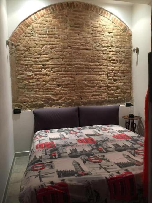 基奥贾Casa Manuela Non Turisti Ma Ospiti公寓 外观 照片