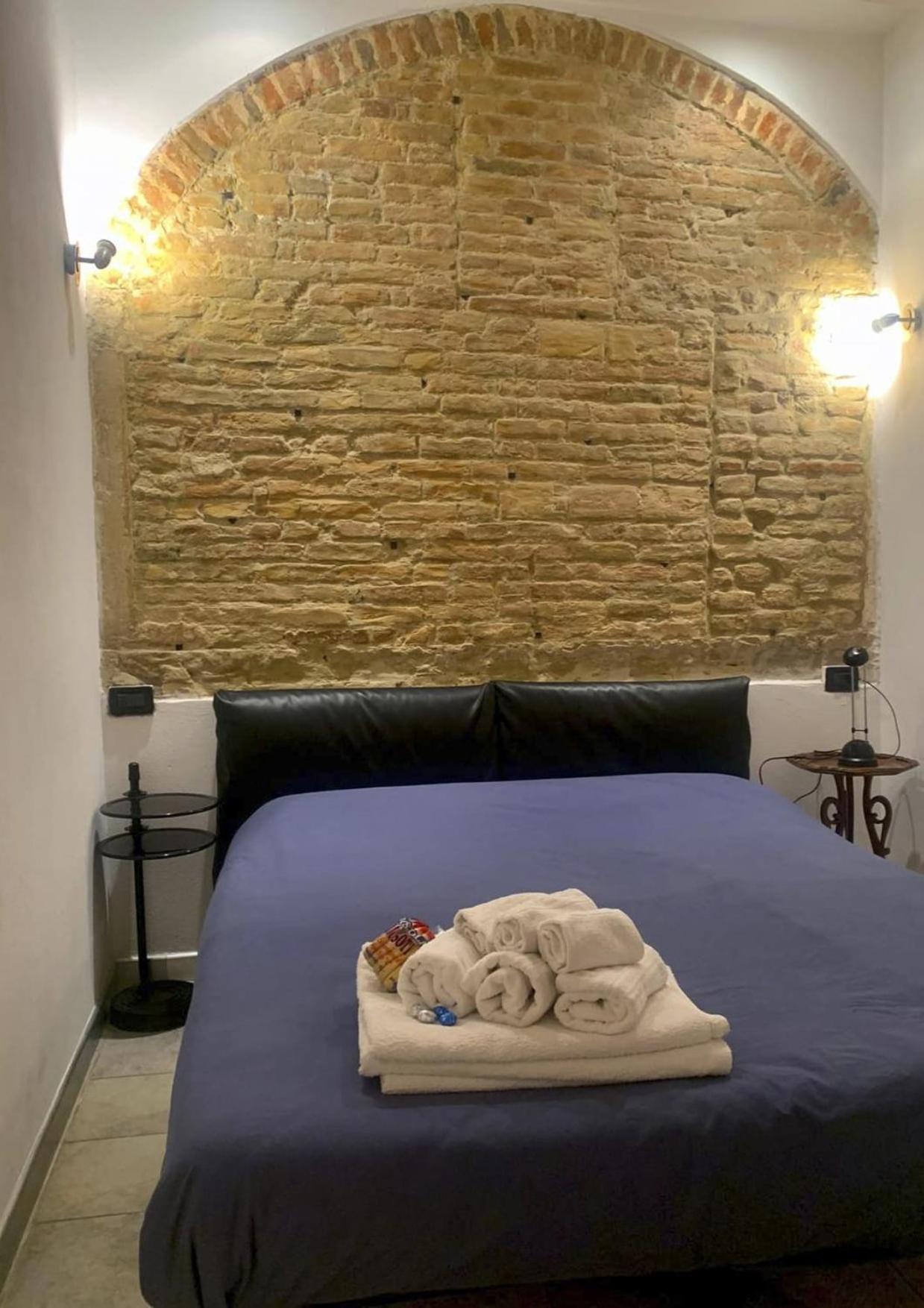 基奥贾Casa Manuela Non Turisti Ma Ospiti公寓 外观 照片